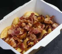 Картофель по-деревенски с беконом