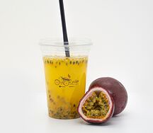 Лимонад из свежей маракуйи