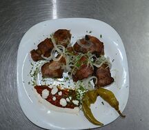 Шашлык из cвинoй шейки
