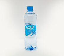 Негазированная вода Aqua minerale