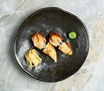 Суши с угрем