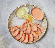 Розовая креветка