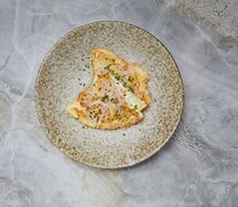 Омлет со страчателлой и пармезаном