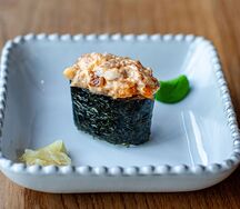 Гункан с угрем