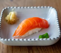 Суши Лосось