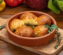 Шампиньоны с сыром