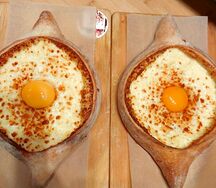 Хачапури по-аджарски