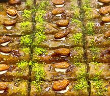 Пахлава с миндалем