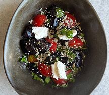 Салат из хрустящих баклажанов 