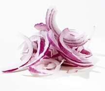 Маринованный лук со специями