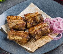 Свиные рёбра по армянскому маринаду 