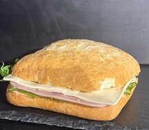 Сэндвич с ветчиной и сыром 