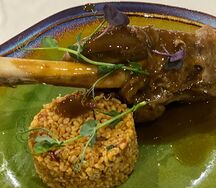 Голень ягненка с булгуром