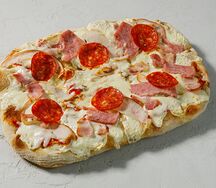 Пицца Мясная на римском тесте