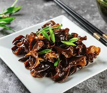 Салат из древесных грибов