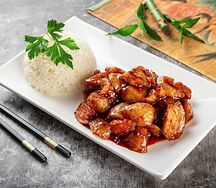 Жареные баклажаны юйсян и рис