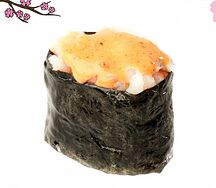 Гункан с креветкой и спайси-соусом