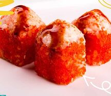 Запеченный ролл с креветкой