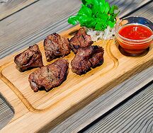 Шашлык из cвинoй шеи