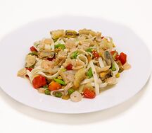 Удон с морепродуктами в соусе терияки