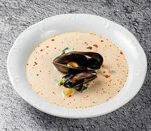 Рыбный суп с мидиями