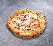 Пицца тамбовский окорок, страчателла, каперсы, трюфельное масло, перец