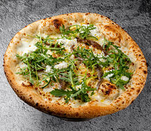 Пицца анчоусы, песто, страчателла, рукола