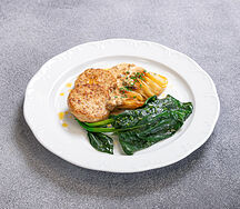 Куриные котлеты с картофелем конфи и соусом из белых