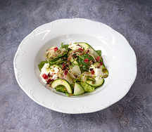 Салат Зеленый, страчателла, груша