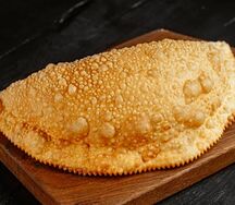 Чебурек с сыром