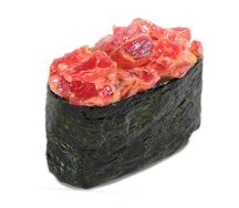 Гункан с тунцом