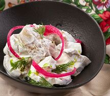 Грузди со сметаной