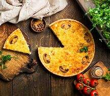 Курочка с ароматными грибочками (средний)