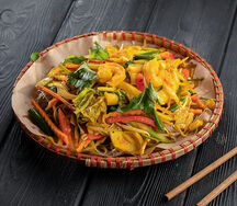 Жареная лапша Миен сао хай сан