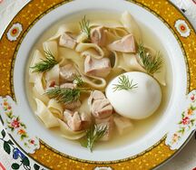 Куриный суп с лапшой