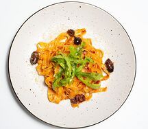 Паста с Вяленными томатами