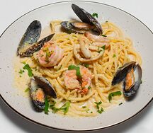 Паста с Морепродуктами с сливочном соусе