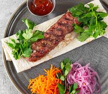 Люля-кебаб из свинины и говядины