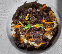 Ризотто с томлеными щечками