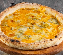 Пицца Четыре сыра неаполитанская