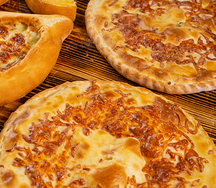 Хачапури по-мегрельски с сыром