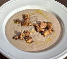 Грибной крем-суп, трюфельное масло