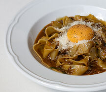 Паппарделле с рагу алла болоньезе