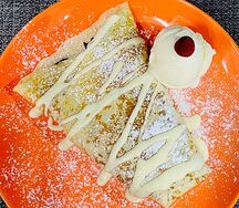 Блин с вареной сгущенкой