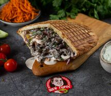 Теос с говядиной