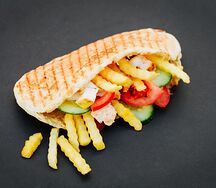 Булочка с курицей маленькая