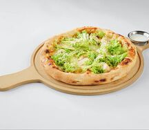 Пицца Цезарь с курицей