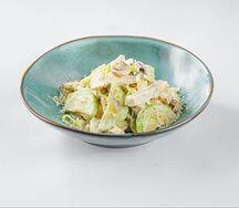 Феттуччине с курицей, грибами и цукини