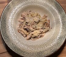 С курицей и грибами