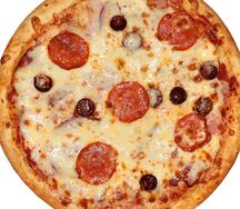 Пицца Мясная плюс на аджике средняя